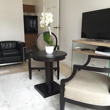 Appartement Champs Elysees パリ エクステリア 写真