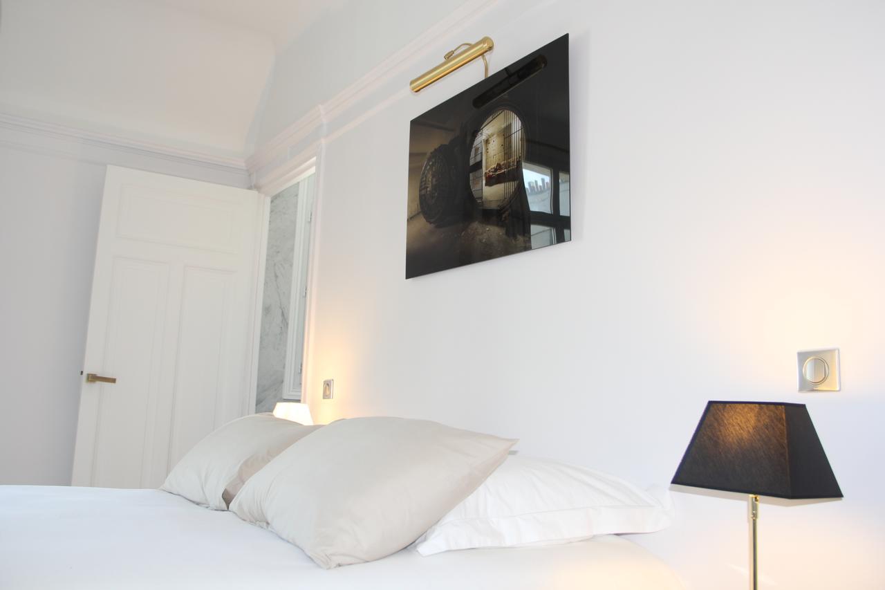 Appartement Champs Elysees パリ エクステリア 写真